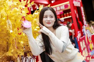 '旺旺豫园快闪店成年轻人祈福新地标，“玄学经济”如何撬动零食销售？